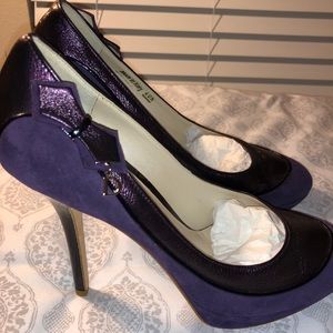 Dior purple pumps